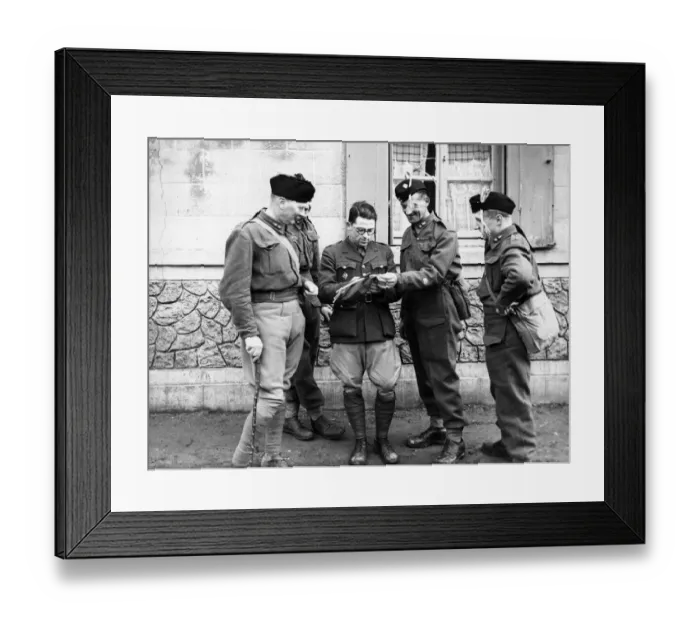 Framed Print : Royal Welch Fusiliers celebrate St. Davids Day in the forward areas of the BEF with