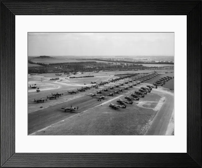 Framed Print : Part of the huge armada of RAF planes pictured before setting off from Britain for Framed Print : Part of the huge armada of RAF planes pictured before setting off from Britain for