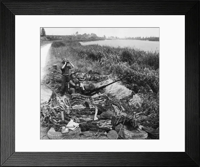 Framed Print : Troops on the look out for enemy aircraft on the edge of one of the roads leading to Framed Print : Troops on the look out for enemy aircraft on the edge of one of the roads leading to