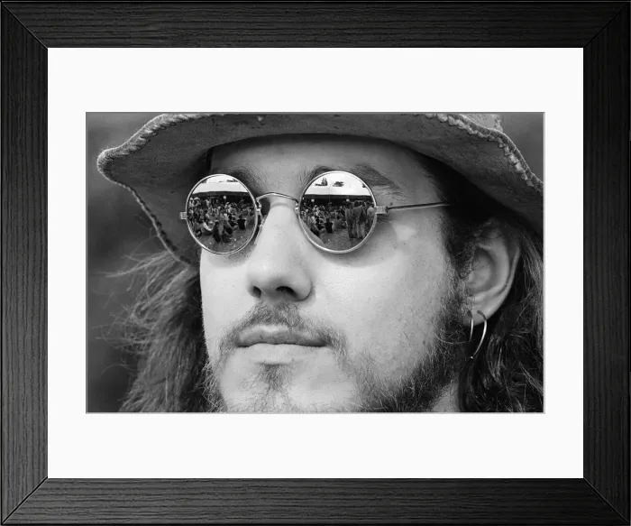 Framed Print : Abbey Park Music Festival, Leicester, Saturday 11th August 1990 Framed Print : Abbey Park Music Festival, Leicester, Saturday 11th August 1990