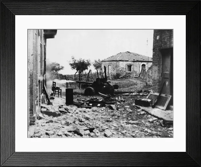 Framed Print : Western Canadian Infantry with anti-tank gun. A white death-trail of smoke