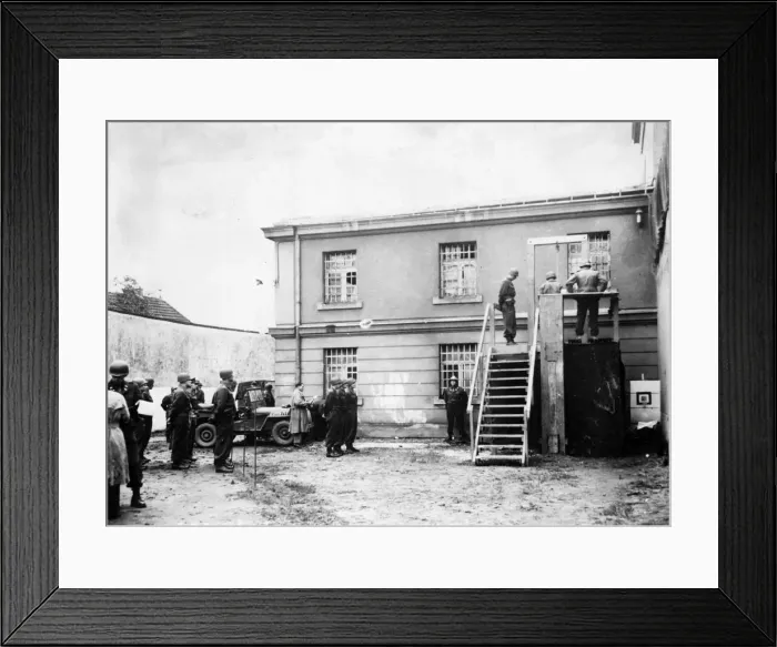 Framed Print : Three Germans are executed at a prison in Rheinbach for killing an American airman Framed Print : Three Germans are executed at a prison in Rheinbach for killing an American airman