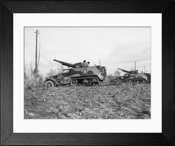 Framed Print : 8th army front: Adriatic Sector. 75mm guns on half tracks manned by men of Framed Print : 8th army front: Adriatic Sector. 75mm guns on half tracks manned by men of
