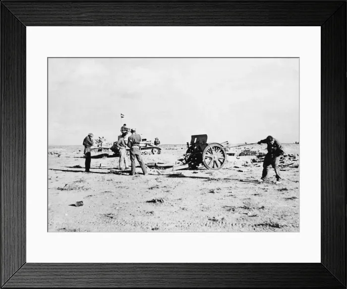 Framed Print : Captured Italian gun being put to good use by British bush artillery men at Tobruk Framed Print : Captured Italian gun being put to good use by British bush artillery men at Tobruk