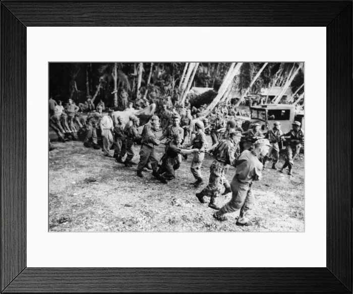 Framed Print : Co-operating with American Allies, New Zealand troops in the Pacific are helping to make