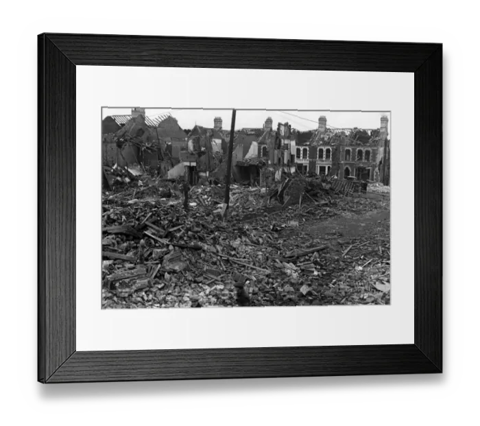 Framed Print : Cardiff blitz - bombed property in the Canton district. Circa 1944 Framed Print : Cardiff blitz - bombed property in the Canton district. Circa 1944