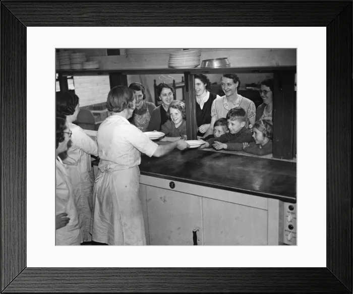 Framed Print : A canteen during world war Two. Picture possibly taken in Liverpool, Merseyside Framed Print : A canteen during world war Two. Picture possibly taken in Liverpool, Merseyside