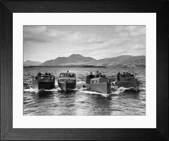 Framed Print : To counter possible attempts by the enemy to land troops on Scottish lochs, by seaplanes Framed Print : To counter possible attempts by the enemy to land troops on Scottish lochs, by seaplanes