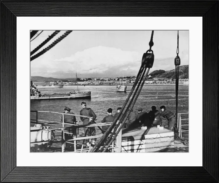 Framed Print : British and Canadian armed forces occupy Iceland during the Second World War Framed Print : British and Canadian armed forces occupy Iceland during the Second World War
