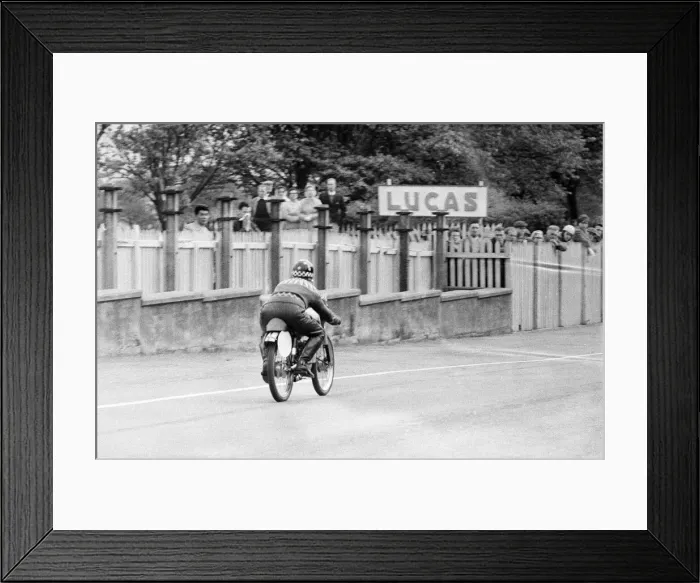 Framed Print : Beryl Swain, motorcycle road racer and the first woman to compete solo in a TT road race Framed Print : Beryl Swain, motorcycle road racer and the first woman to compete solo in a TT road race