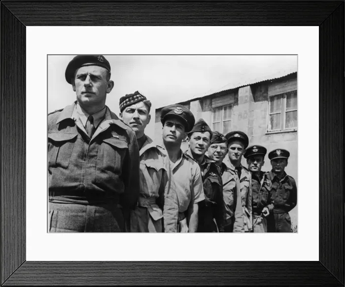 Framed Print : An international class of students of the Officers Training Unit in Palestine