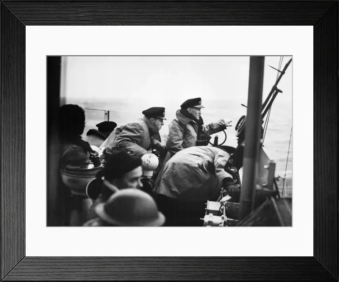 Framed Print : Picture taken on board the British Escort carrier Campania during a recent British convoy Framed Print : Picture taken on board the British Escort carrier Campania during a recent British convoy