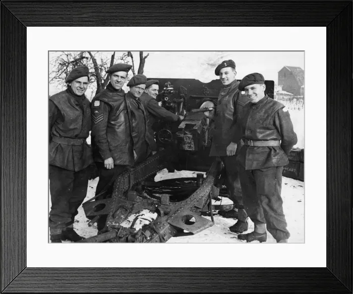 Framed Print : Picture showing individual gunners who helped support the British infantry in the capture