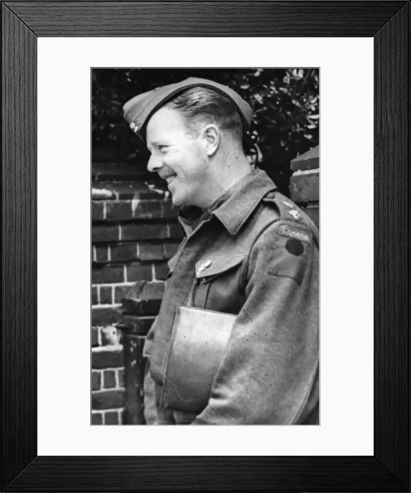 Framed Print : Canadian Lt. Colonel Arthur Hayward Fraser, awarded the DSO for his actions in Dieppe Framed Print : Canadian Lt. Colonel Arthur Hayward Fraser, awarded the DSO for his actions in Dieppe