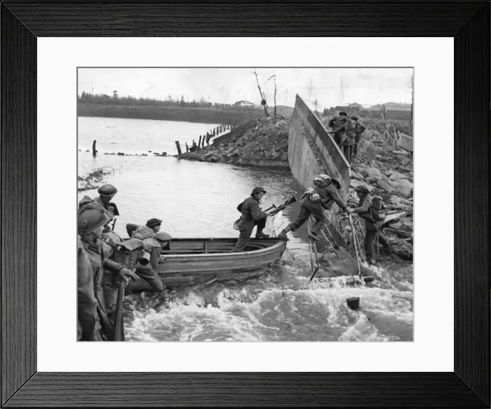 Framed Print : British Soldiers attack Weeze. British troops fighting their way south Framed Print : British Soldiers attack Weeze. British troops fighting their way south