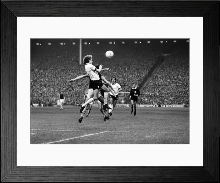 Framed Print : Aston Villa 1-3 Liverpool, Division One match held at Villa Park. 8th December 1979