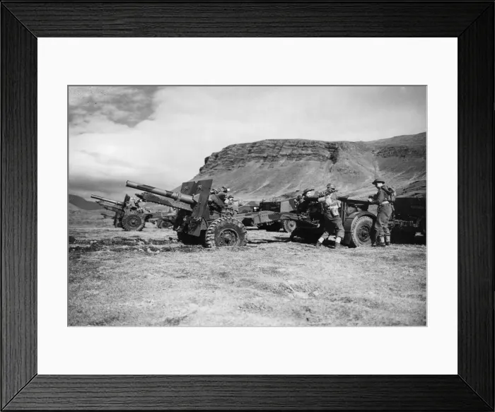 Framed Print : British and Canadian armed forces occupy Iceland during the Second World War Framed Print : British and Canadian armed forces occupy Iceland during the Second World War
