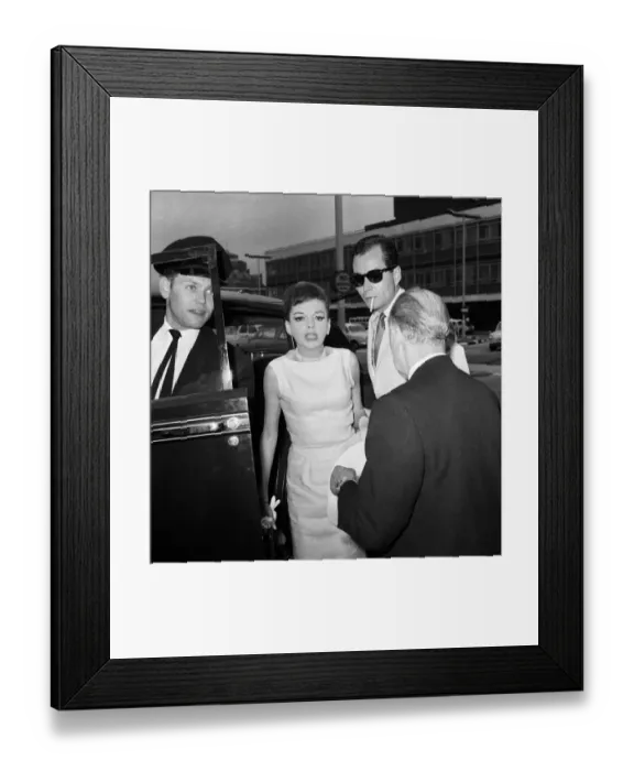 Framed Print : Judy Garland in London. 1964