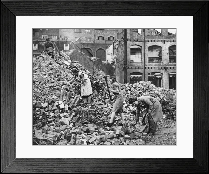 Framed Print : Civilians search through bombed houses for salvage in Bristol during Second World War Framed Print : Civilians search through bombed houses for salvage in Bristol during Second World War