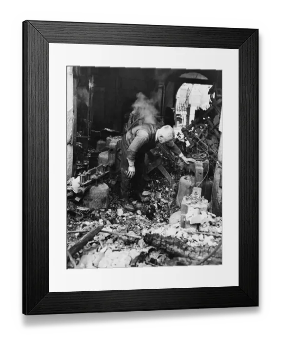 Framed Print : St Clement Danes is an Anglican church in the City of Westminster, London