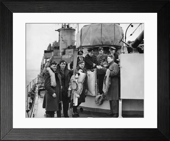 Framed Print : Five British airmen of the Royal air Force were rescued from the sea by Royal Navy Framed Print : Five British airmen of the Royal air Force were rescued from the sea by Royal Navy