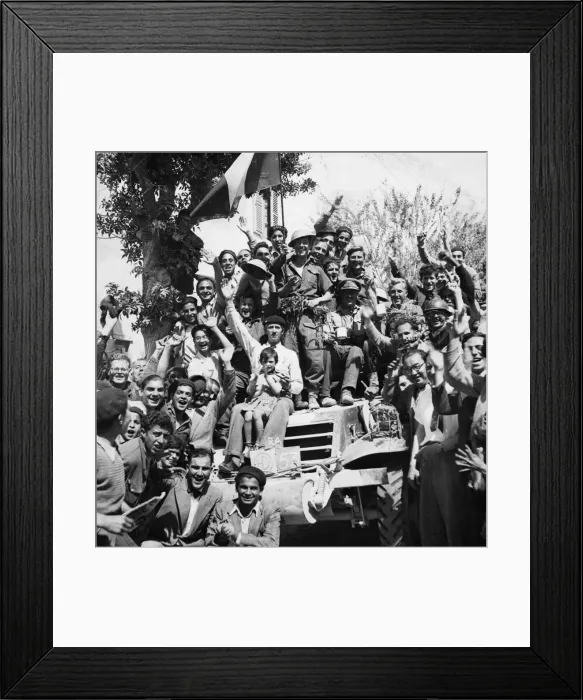 Framed Print : British & Allied Troops, Western Desert campaign, the Desert War Framed Print : British & Allied Troops, Western Desert campaign, the Desert War