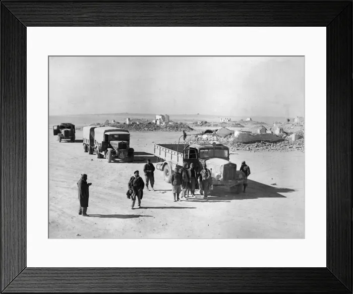 Framed Print : British & Allied Troops, Western Desert campaign, the Desert War Framed Print : British & Allied Troops, Western Desert campaign, the Desert War