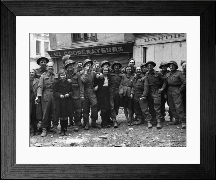 Framed Print : A happy group of British troops and French civilians photographed in Caen following Framed Print : A happy group of British troops and French civilians photographed in Caen following