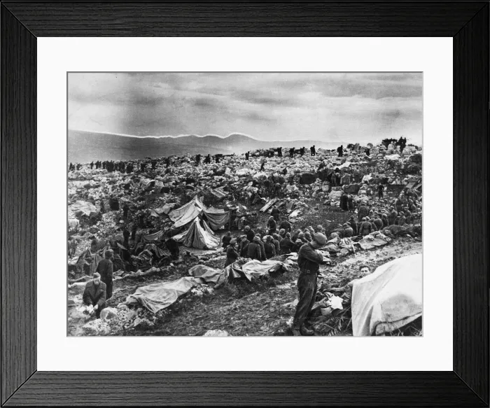 Framed Print : 5th Army preparing for action in camp during Second World War. 29th February 1944 Framed Print : 5th Army preparing for action in camp during Second World War. 29th February 1944