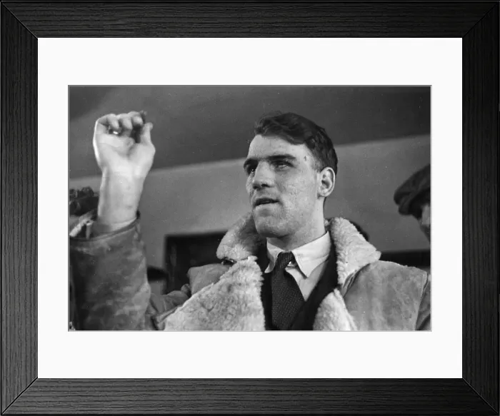 Framed Print : A blind man plays darts. His name is not known Picture taken 30th April 1945