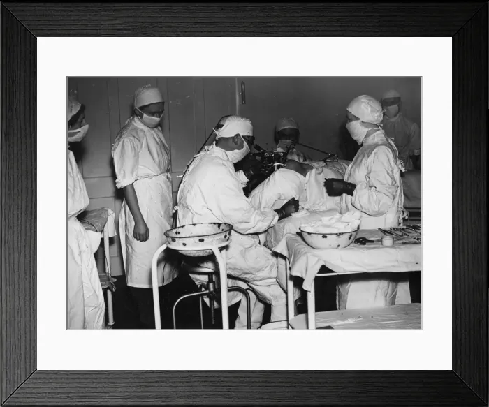 Framed Print : Picture shows the scene at an operating theatre at The Women Framed Print : Picture shows the scene at an operating theatre at The Women