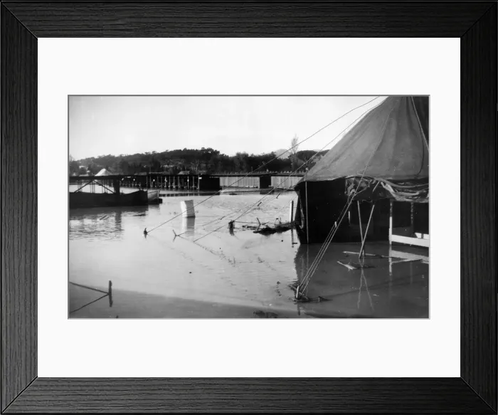 Framed Print : Medloc Transit Camp in Toulon, France. Troops on their way home after four years