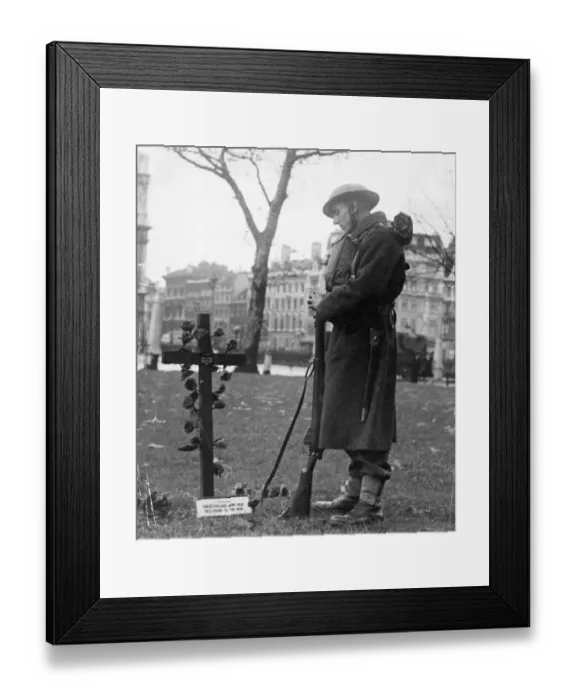 Framed Print : Armistice Day - November 1940. London Picture taken 11th November 1940