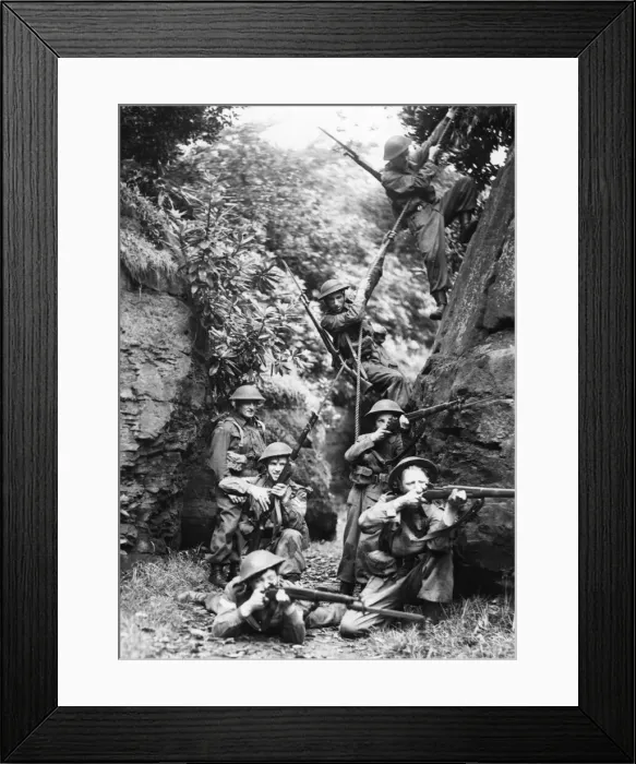 Framed Print : Liverpool Home Guard, training. Merseyside A battle practice assault is rehearsed Framed Print : Liverpool Home Guard, training. Merseyside A battle practice assault is rehearsed