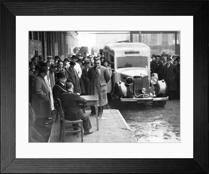 Framed Print : Mr Jack Wilson making his presentation at the Meat Traders Association in Liverpool Framed Print : Mr Jack Wilson making his presentation at the Meat Traders Association in Liverpool