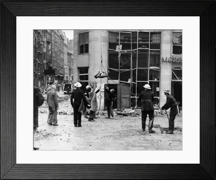 Framed Print : Buzz bomb raid on Berkeley Square, London. A buzz-bomb fell on a large building Framed Print : Buzz bomb raid on Berkeley Square, London. A buzz-bomb fell on a large building