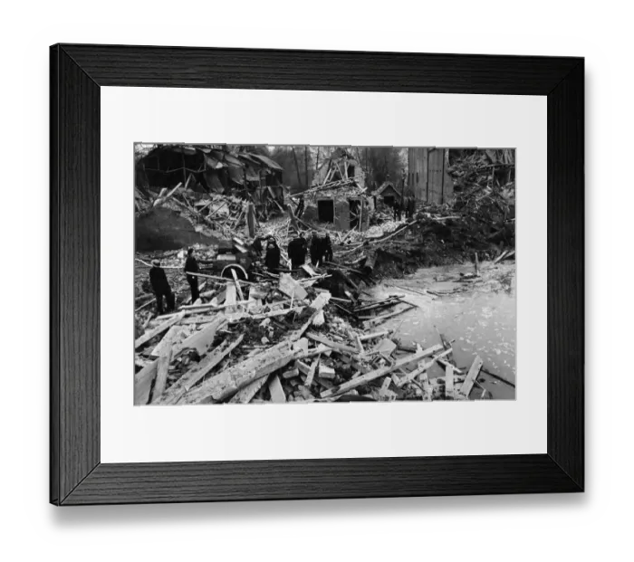 Framed Print : V. 2. incident at Waltham Abbey. NFS pumping out flooding owing to fractured water main