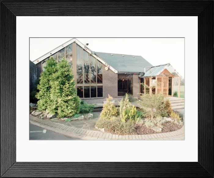 Framed Print : JBs nightspot and restaurant, Damson Parkway, Solihull. 2nd February 1994 Framed Print : JBs nightspot and restaurant, Damson Parkway, Solihull. 2nd February 1994