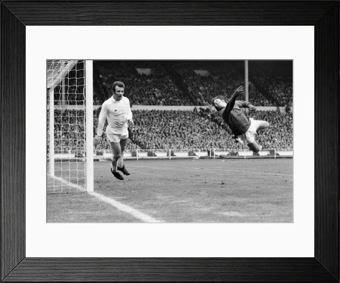 Framed Print : Sunderland 1-0 Leeds United, FA Cup final match at Wembley Stadium, London