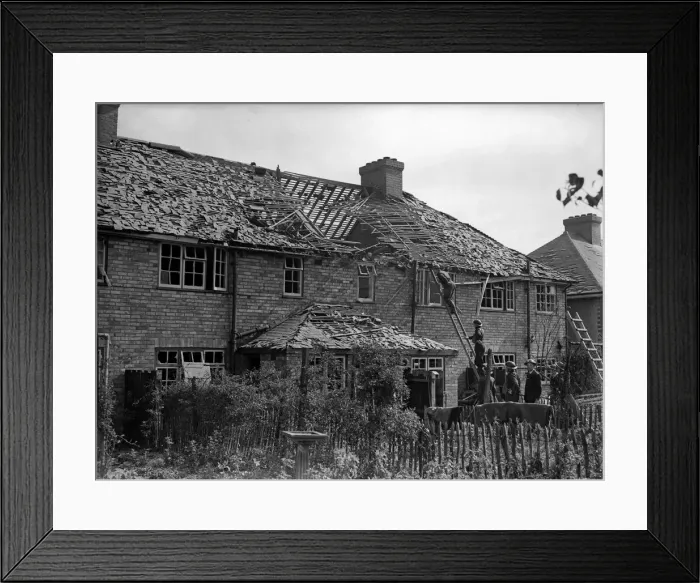 Framed Print : Firemen and ARP rescue workers search a damage house in Bromsford Lane, Erdington Framed Print : Firemen and ARP rescue workers search a damage house in Bromsford Lane, Erdington