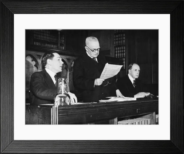 Framed Print : Conference of United Nations War Crimes Commission. L-R Framed Print : Conference of United Nations War Crimes Commission. L-R