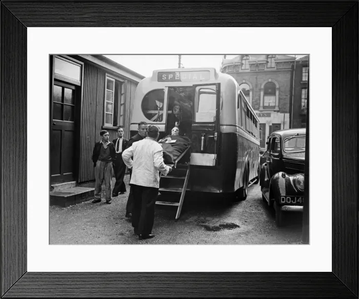 Framed Print : One of hundreds of patients being evacuated from a Birmingham hospital in specially Framed Print : One of hundreds of patients being evacuated from a Birmingham hospital in specially