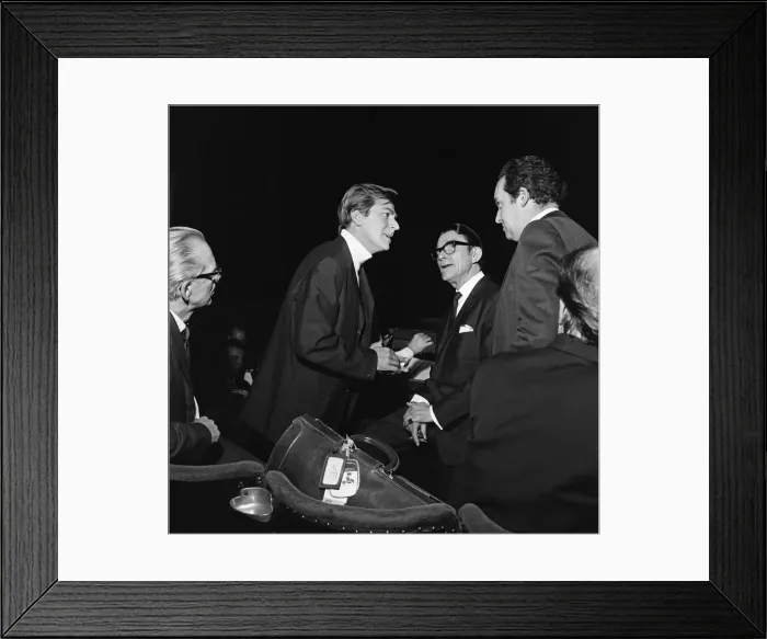 Framed Print : Rehearsals for Royal Show, at the Palladium, London. Pictured, Des O Connor Framed Print : Rehearsals for Royal Show, at the Palladium, London. Pictured, Des O Connor