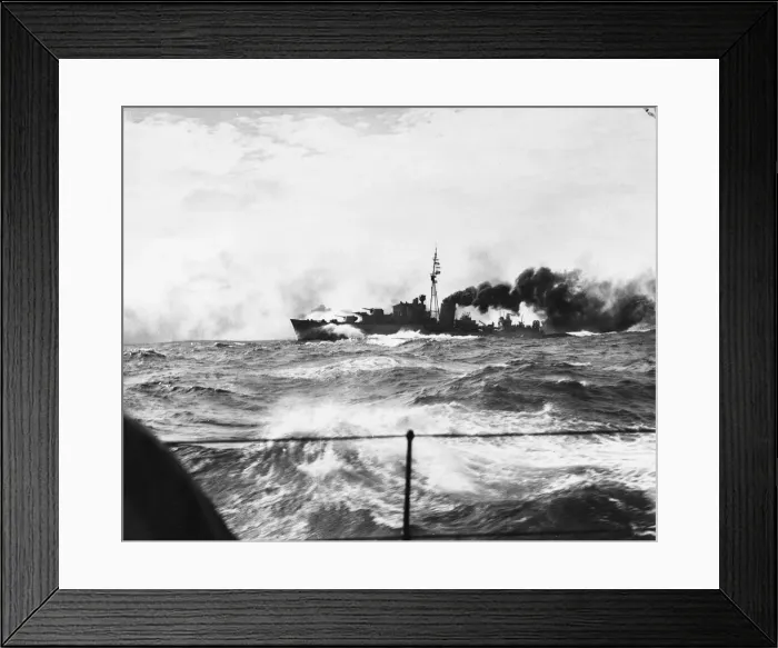 Framed Print : HMS Kipling with her guns manned and ready for action whilst on patrol in the Western