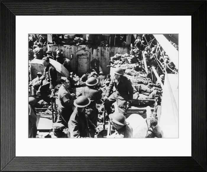 Framed Print : Following the Italian invasion on 28 October 1940, Greece repelled the initial Italian Framed Print : Following the Italian invasion on 28 October 1940, Greece repelled the initial Italian