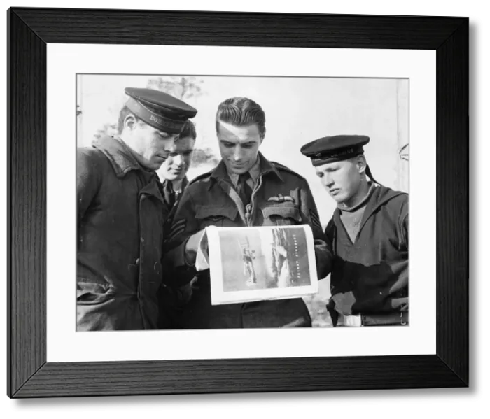 Framed Print : The Royal Air Force in Russia. The Wing of fighter Command (centre Framed Print : The Royal Air Force in Russia. The Wing of fighter Command (centre