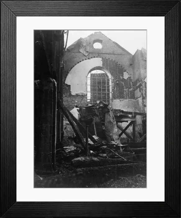 Framed Print : German air raid on the city of London during the Second World War Framed Print : German air raid on the city of London during the Second World War