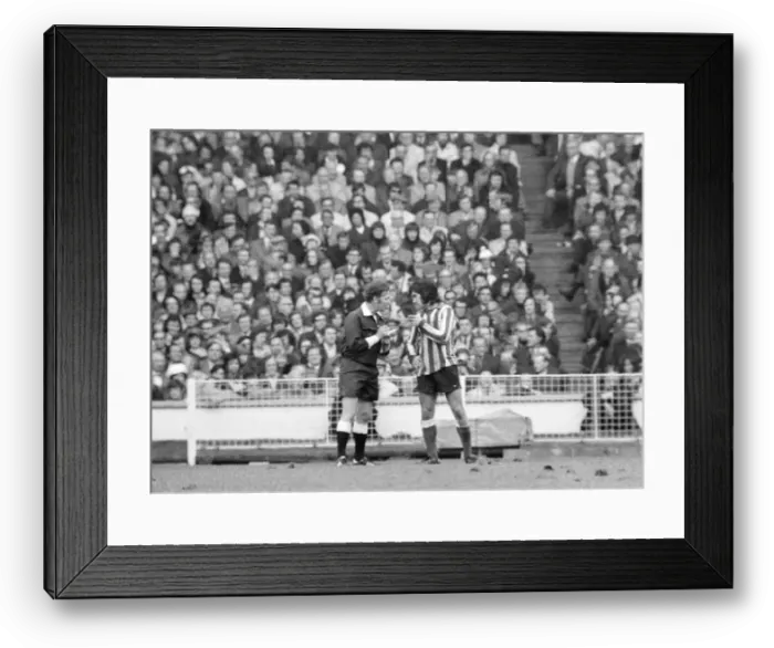 Framed Print : Sunderland 1-0 Leeds United, FA Cup final match at Wembley Stadium, London Framed Print : Sunderland 1-0 Leeds United, FA Cup final match at Wembley Stadium, London