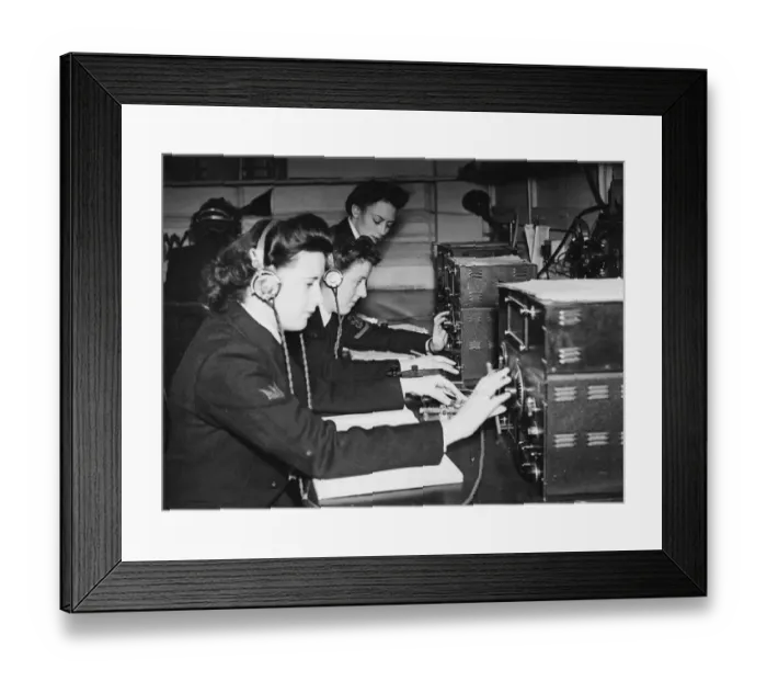 Framed Print : The Womens Royal Naval Service was the womens branch of the United Kingdom Framed Print : The Womens Royal Naval Service was the womens branch of the United Kingdom