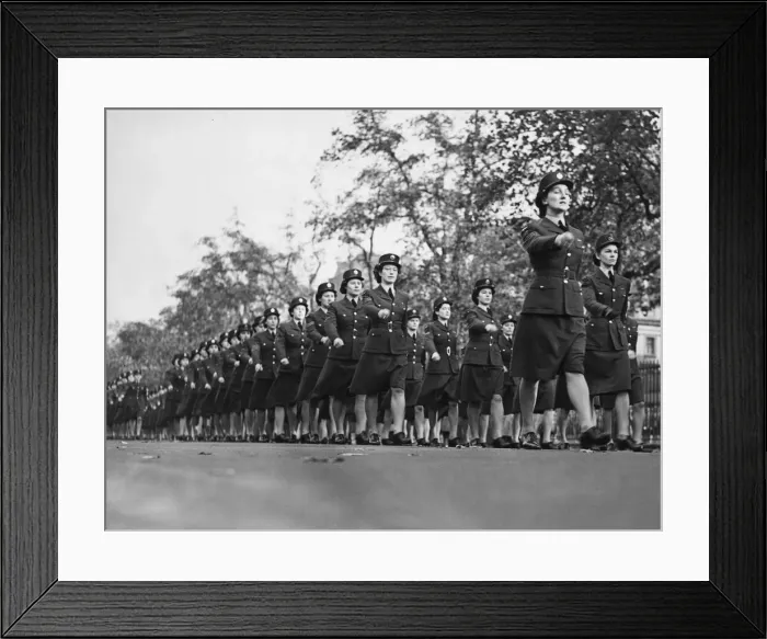 Framed Print : Canadian Womens Auxillary Corps march past Buckingham Palace Framed Print : Canadian Womens Auxillary Corps march past Buckingham Palace